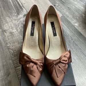 Nina dress shoes